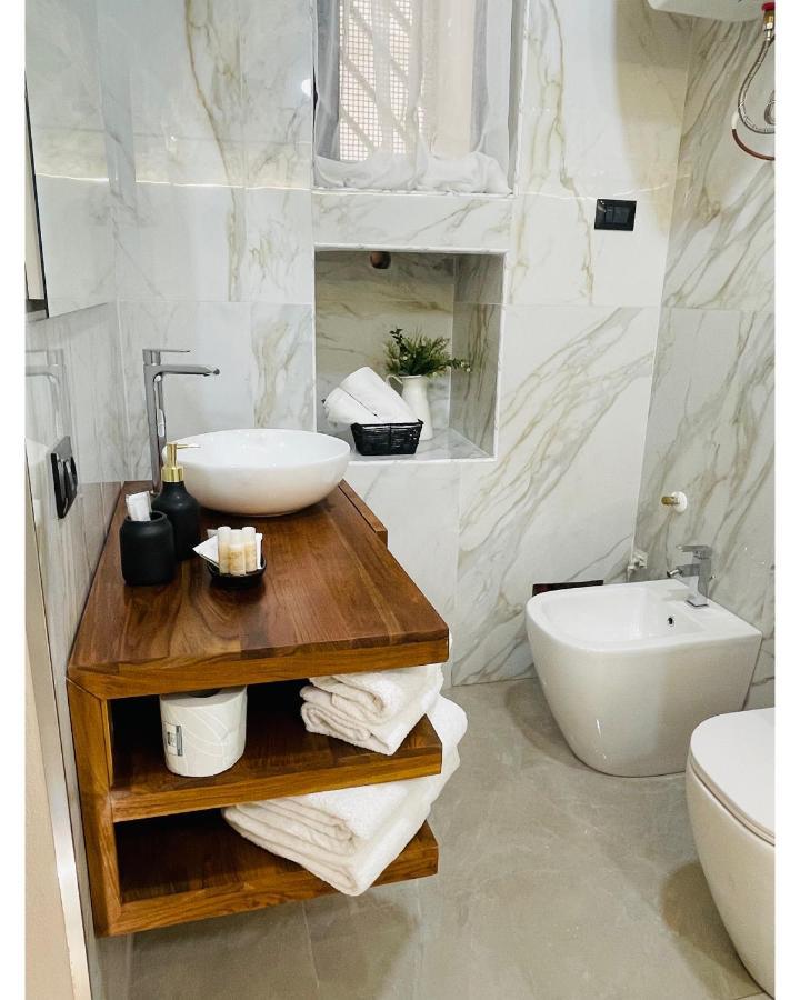 Suite Whiteflower Бари Екстериор снимка