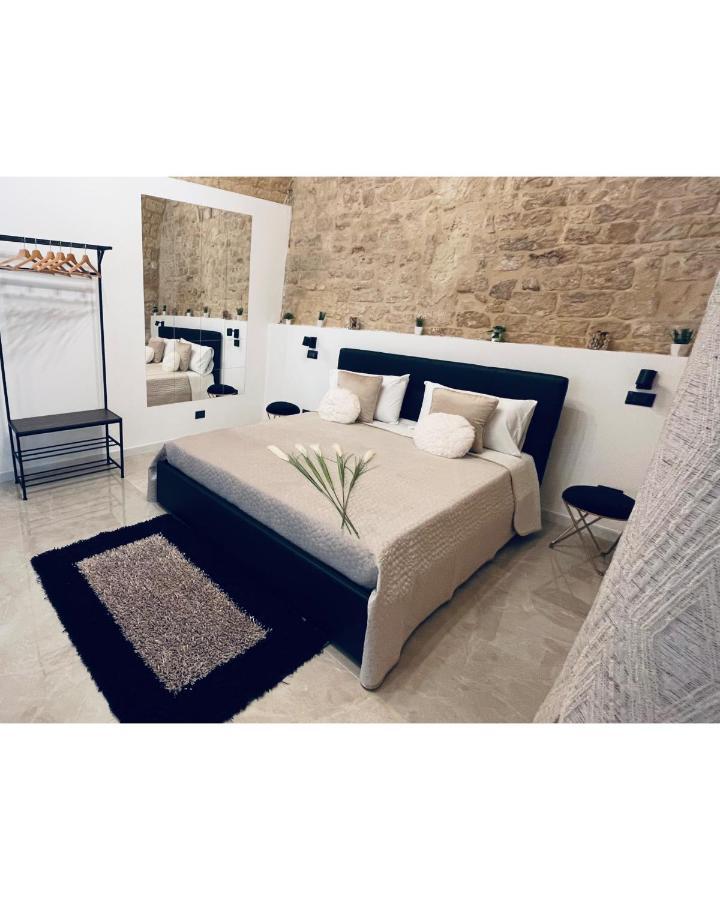 Suite Whiteflower Бари Екстериор снимка